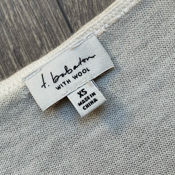 Aritzia Babaton Top Sweater 3/4 Length Sleeve Wool Round Neck Cream Size XS - Picture 14 of 14